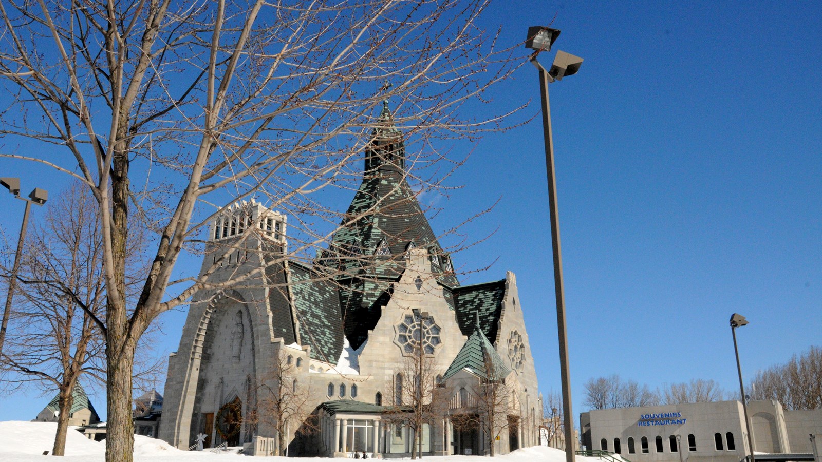Détérioration de la Basilique: une firme d'architectes effectue un bilan de santé