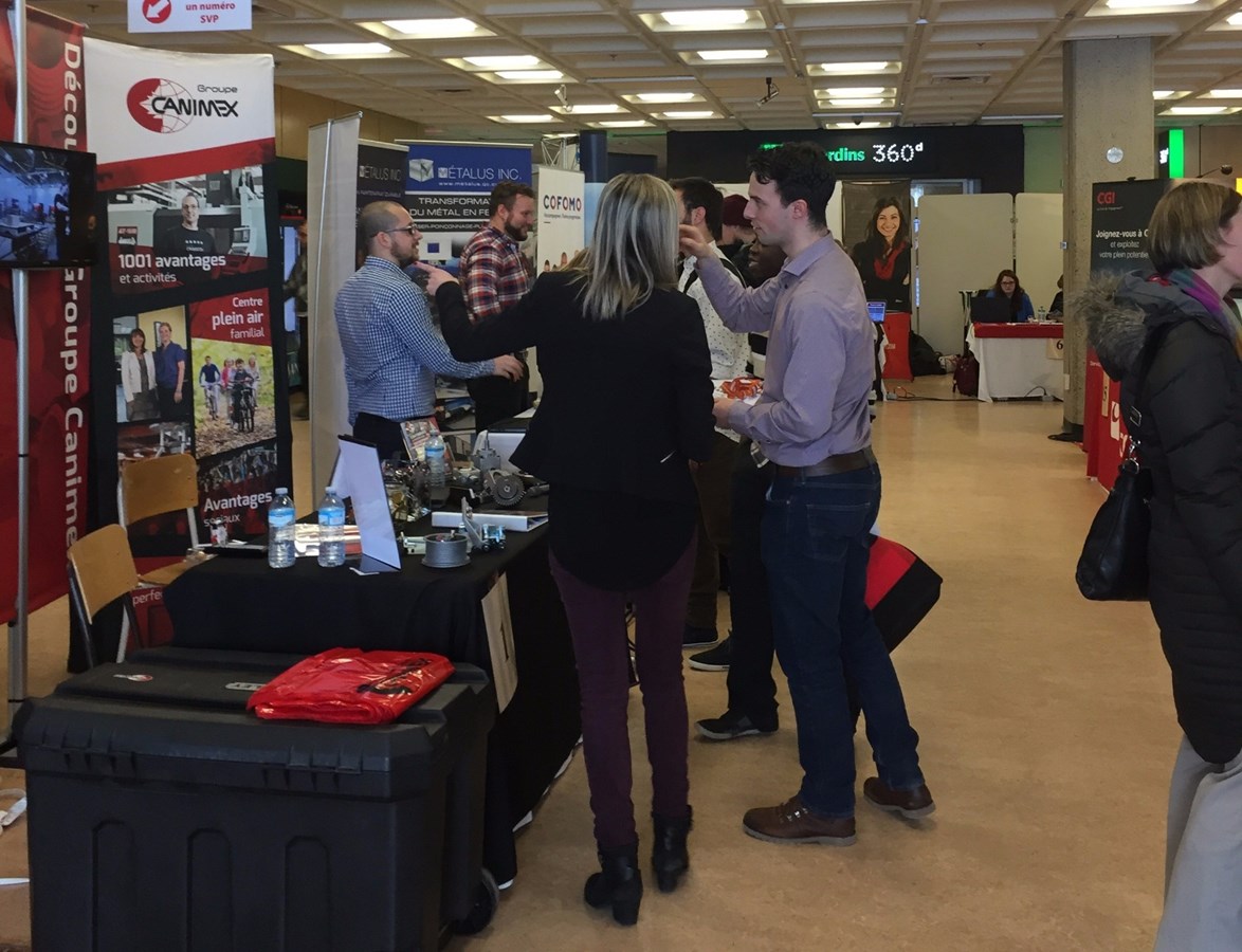 Plus de 300 visiteurs au rendez-vous au StagEmploi 2017 de l’UQTR 
