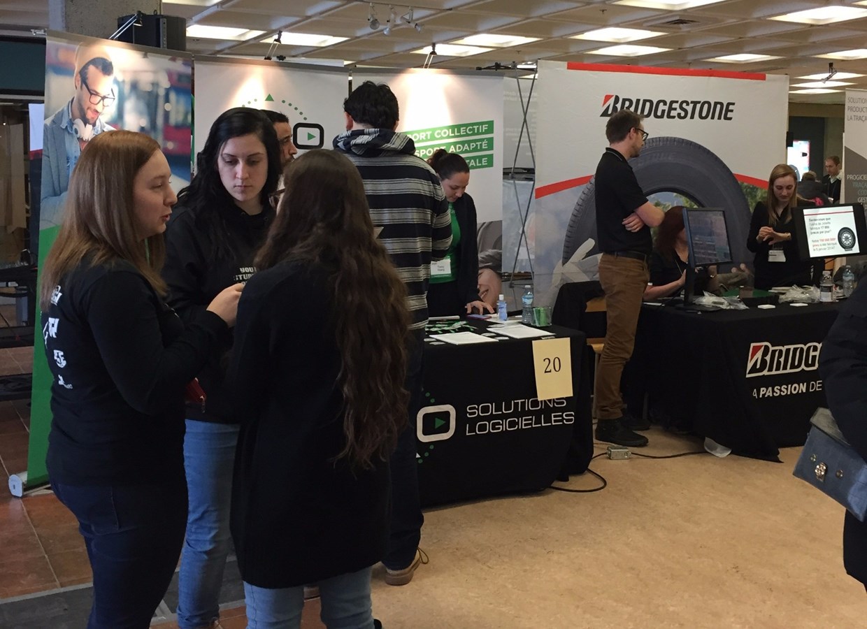 Plus de 300 visiteurs au rendez-vous au StagEmploi 2017 de l’UQTR 