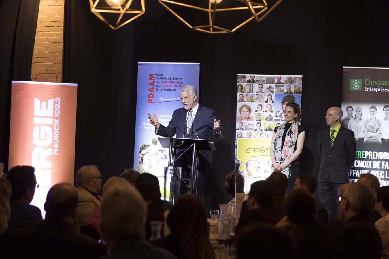 Le Premier Ministre Philippe Couillard célèbre l’agriculture et l’agroalimentaire mauriciens