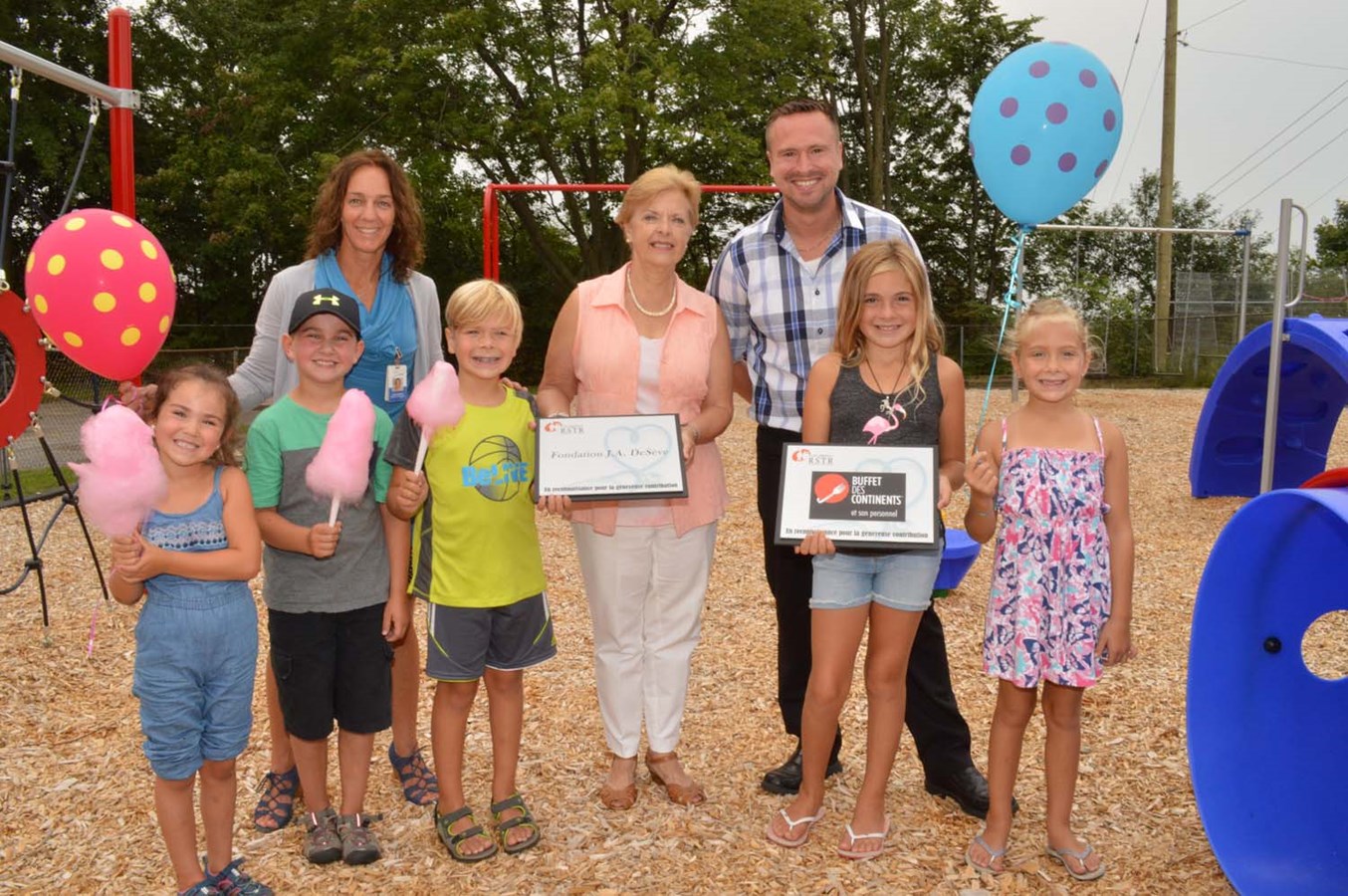 Une nouvelle aire de jeux pour les enfants du Centre Arc-en-ciel de Trois-Rivières