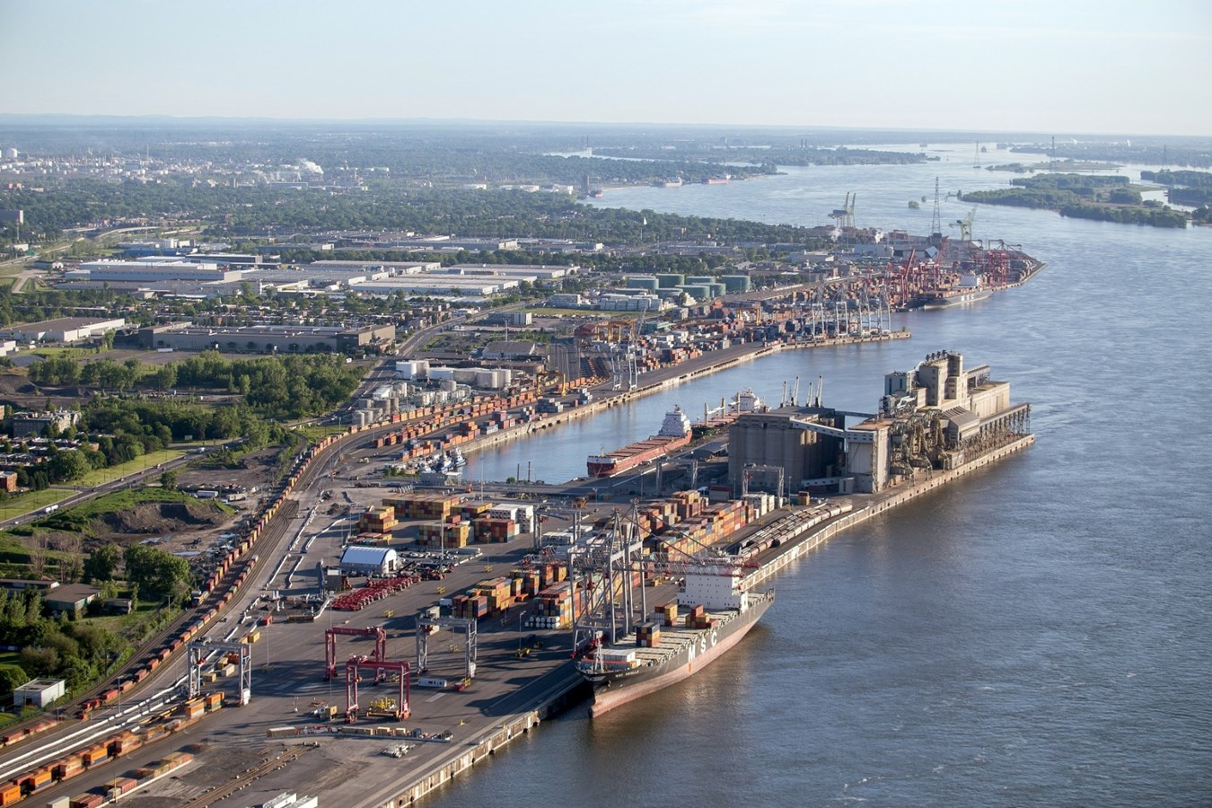 Entente de collaboration novatrice entre les administrations portuaires de Montréal et de Trois-Rivières