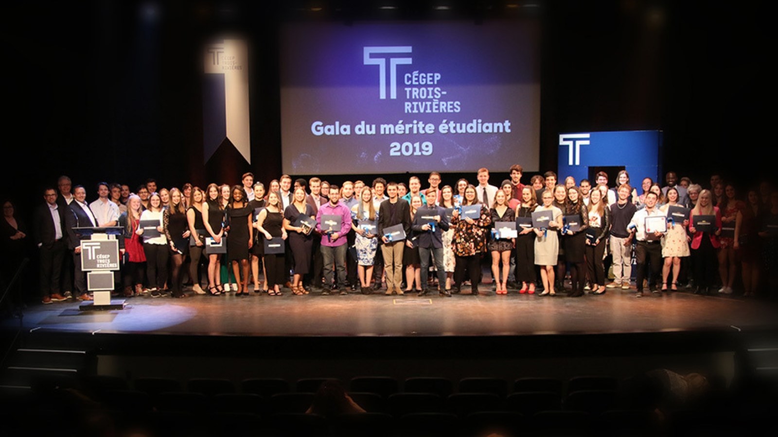 La Fondation et le Cégep de Trois-Rivières remettent 25 000 $ en bourses lors du 32e Gala du mérite étudiant