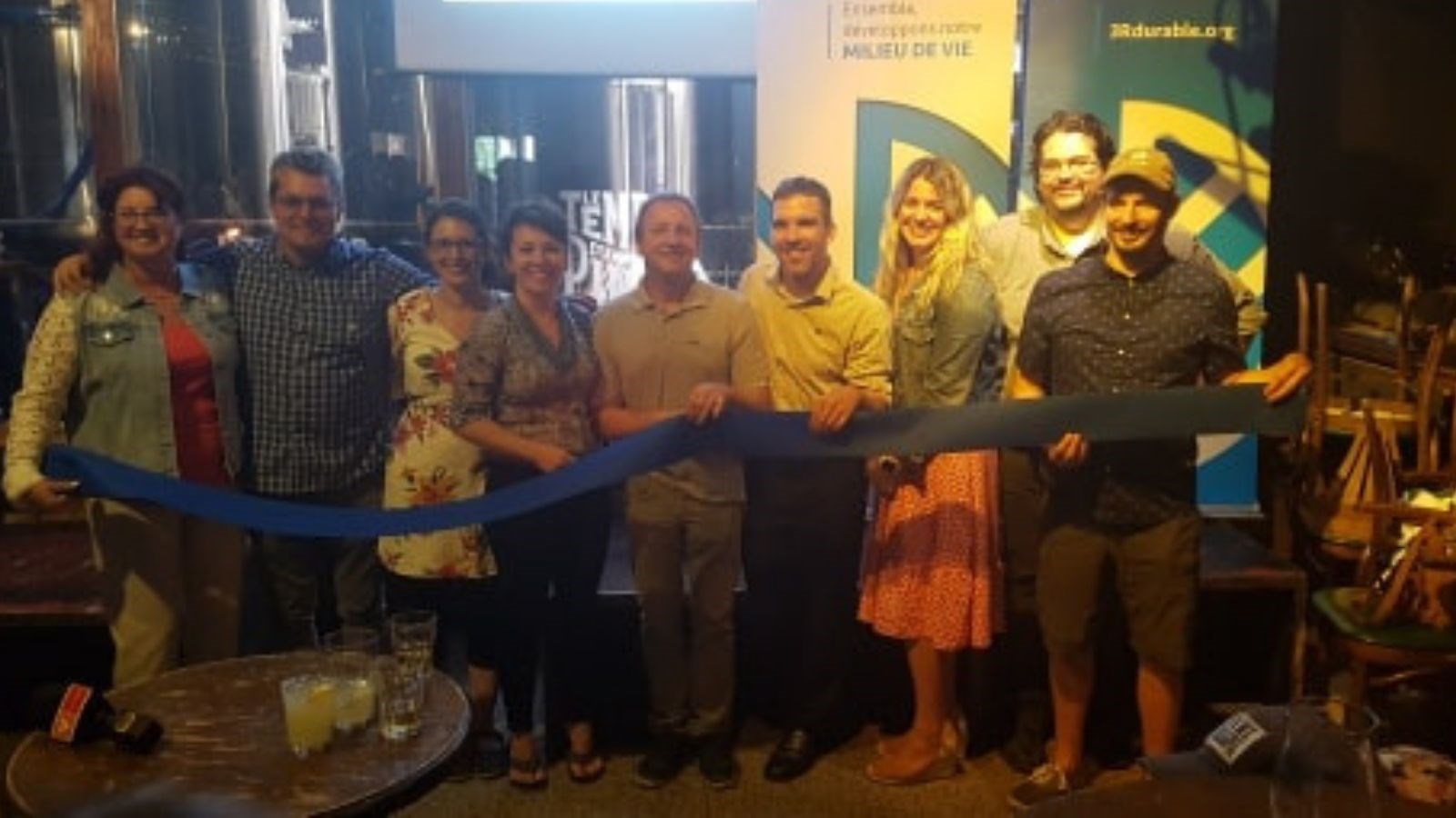 Sur la photo, on retrouve de gauche à droite : Mme Sonya Auclair, administratrice, M. Serge Bournival, administrateur, Mme Cindy Provencher, directrice, Mme Madelaine Rouleau, présidente, M. Robert Tardif, administrateur, M. Claude Ferron, vice-président, Mme Alissa André, administratrice, M. Dominic Thibeault, membre partenaire et M. Patrice Thibeault, membre partenaire.