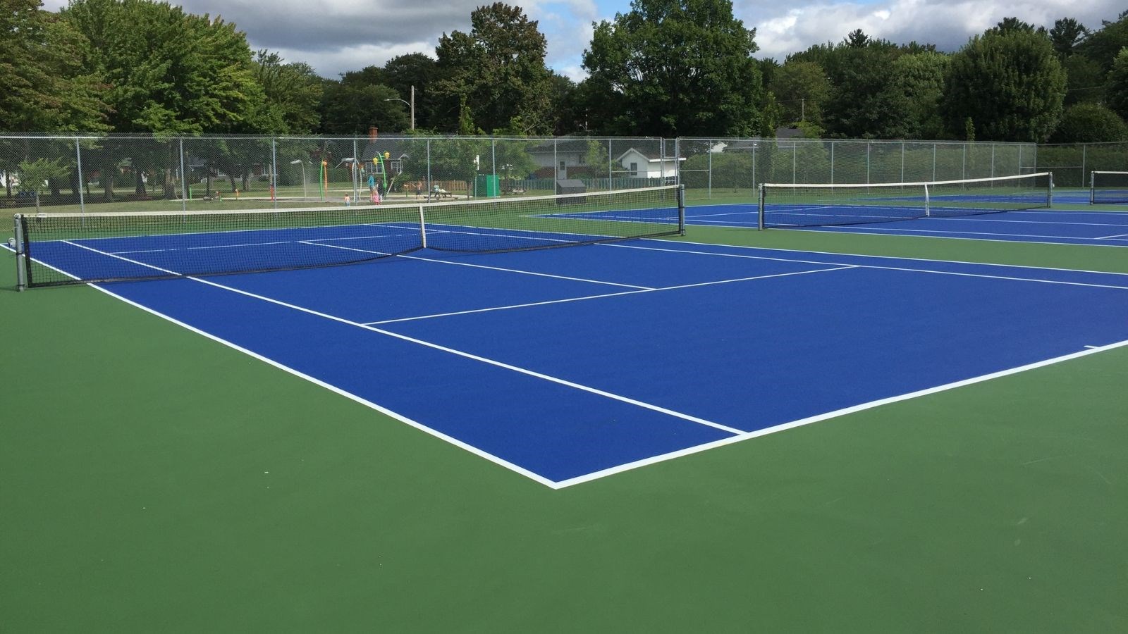 Ouverture des terrains de tennis au parc multisport Réal-Dufresne à Shawinigan