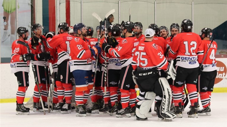 Hockey LHSAAAQ: le Formule Fitness de Bécancour écrase les Bisons de Granby