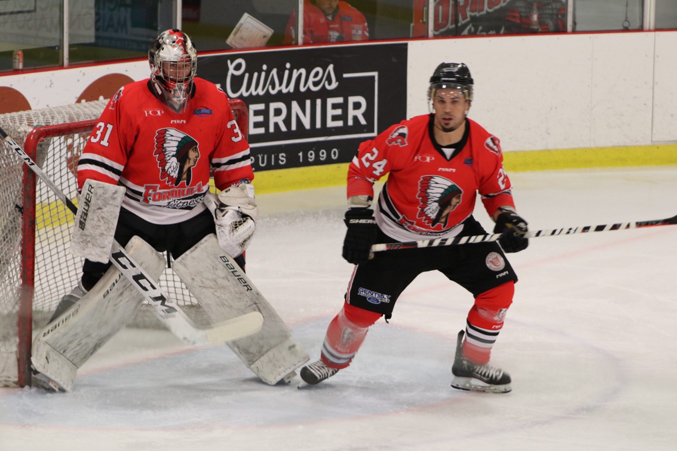 Le Formule Fitness l'emporte 5-4 face aux Loups de La Tuque
