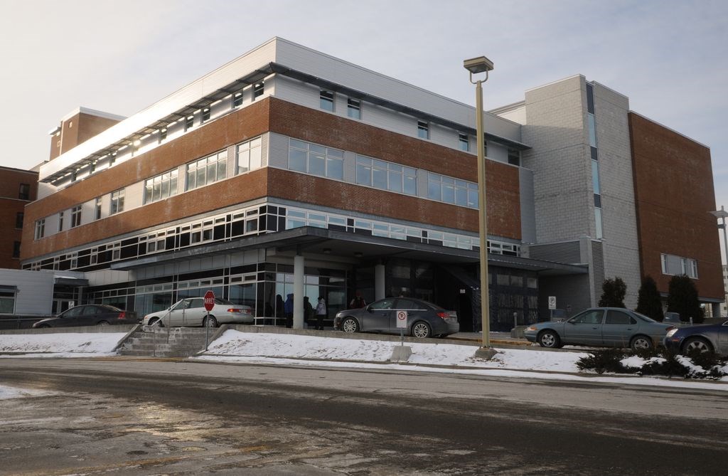 Centre hospitalier : seize infirmières en sit-it contre le TSO