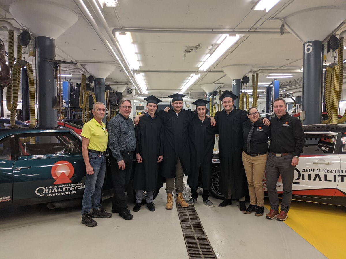 Une première cohorte du DEP en Mécanique automobile diplômée 