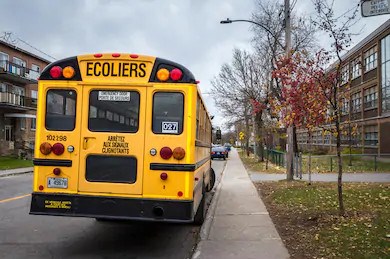 Les retours en classe impliquent celui de la surveillance des zones scolaires
