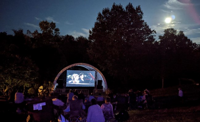 Cinéma sous les étoiles à Bécancour: KinoVicto s’installe au Moulin pour une fin de semaine