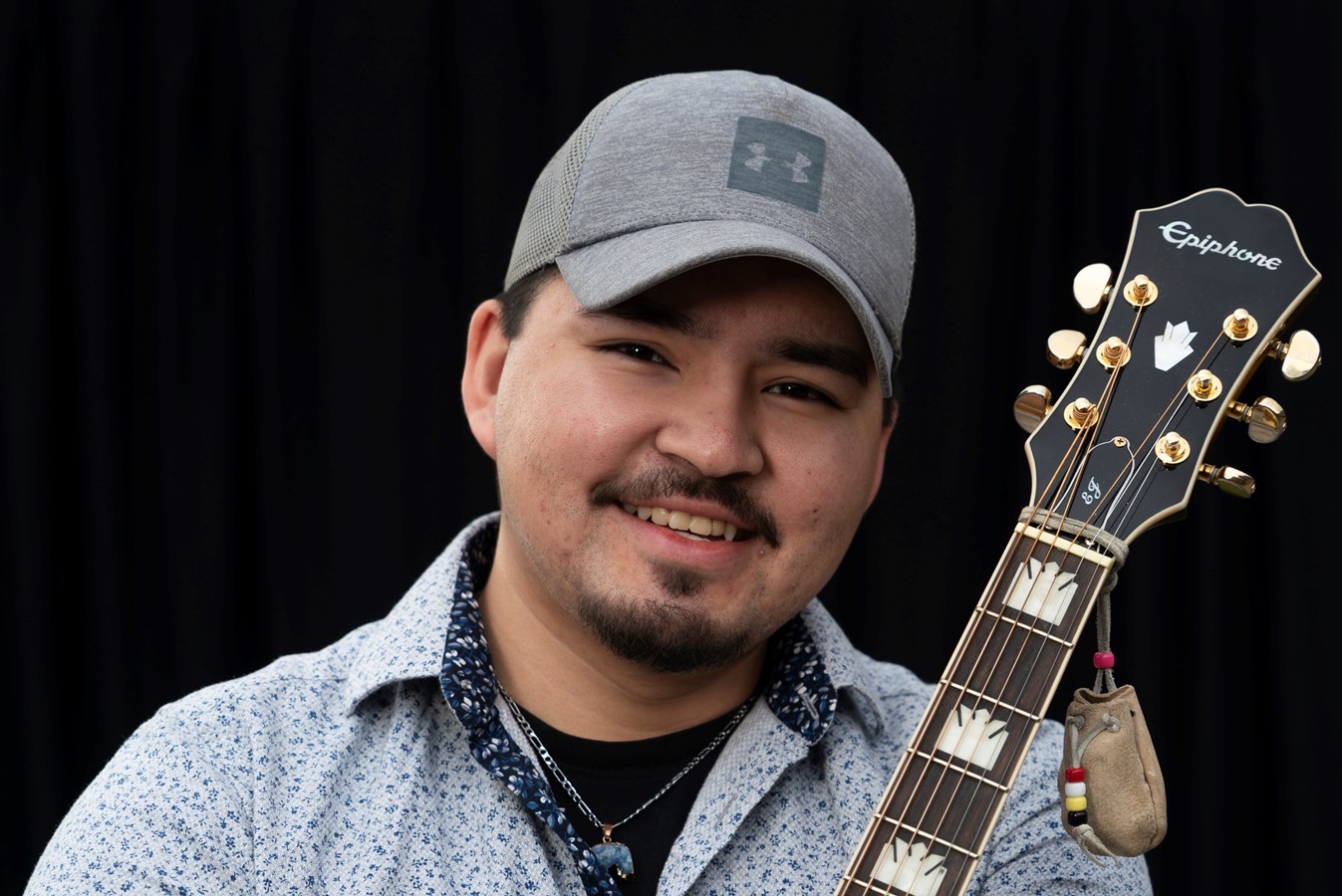 L’artiste Atikamekw Nikan Awashish reçoit la bourse Impulsion 
