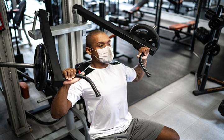 Resserrement des règles et des plages horaires au Centre sportif de l’ENPQ