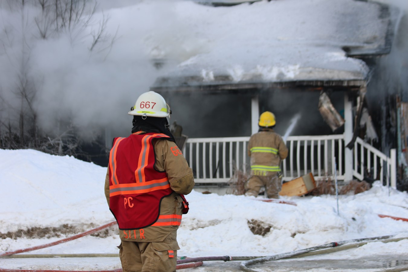 Une résidence détruite par un incendie sur le boulevard des Forges