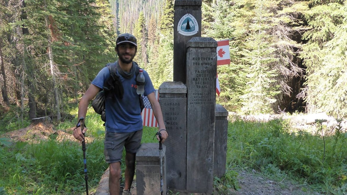 Mathieu Jourjon à la fin d'une expédition dans les montagnes de la côte du Pacifique.