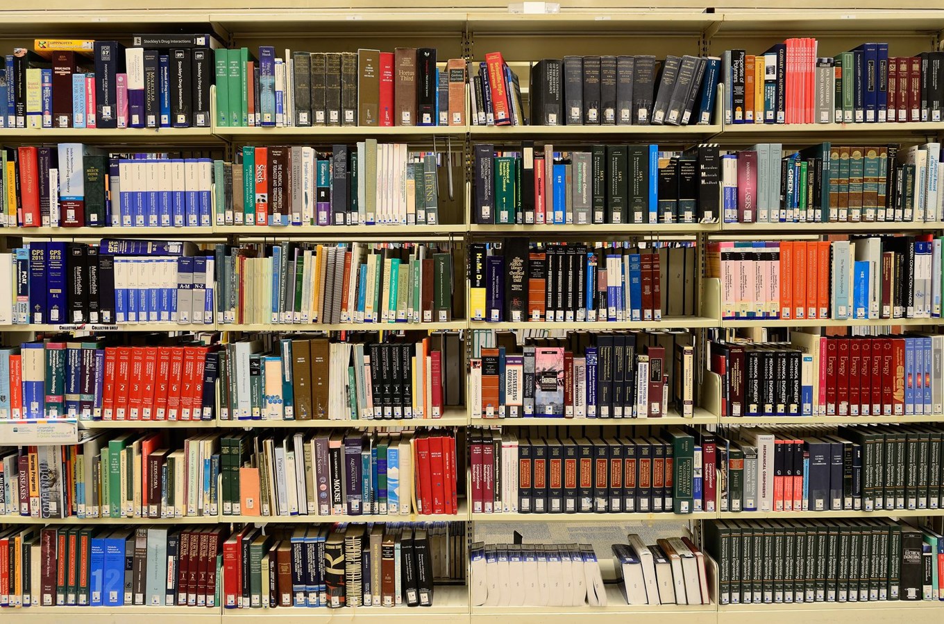 Un collecte de livres pour les enfants de la DPJ