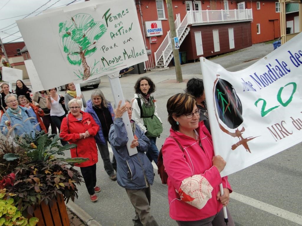 Marche mondiale des femmes dans le Val-Saint-François
