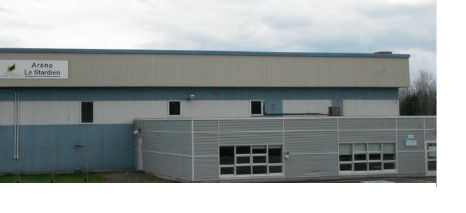 L’aréna Le Stardien situé au 1000, rue Alfred-Lessard.