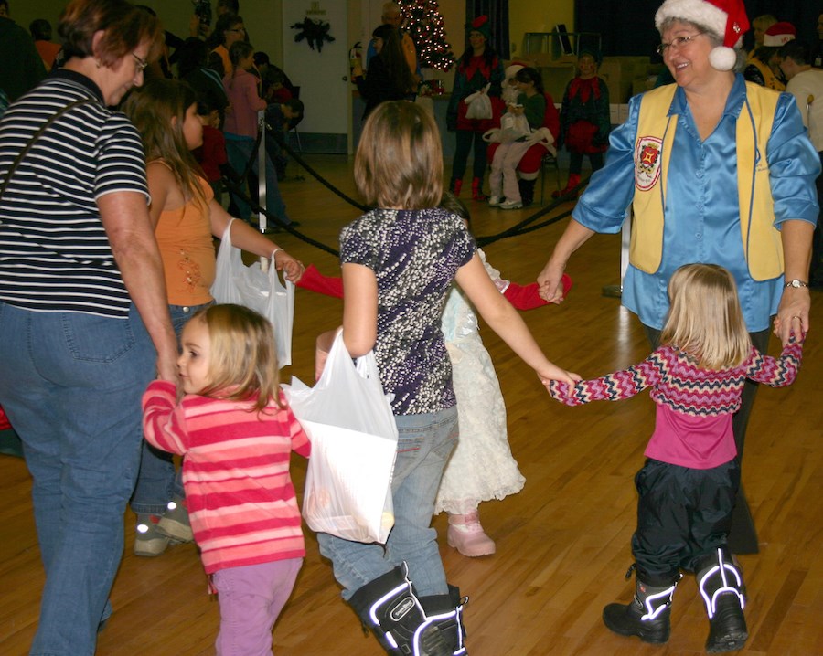 Le Père Noël à la grande fête des Optimistes à Windsor