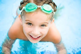Activités à la piscine du Tournesol de Windsor