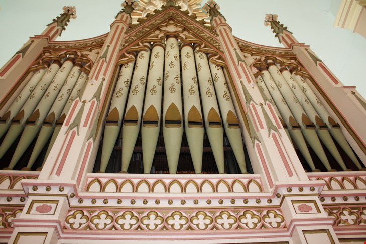 L’orgue de l’église de Saint-François-Xavier.