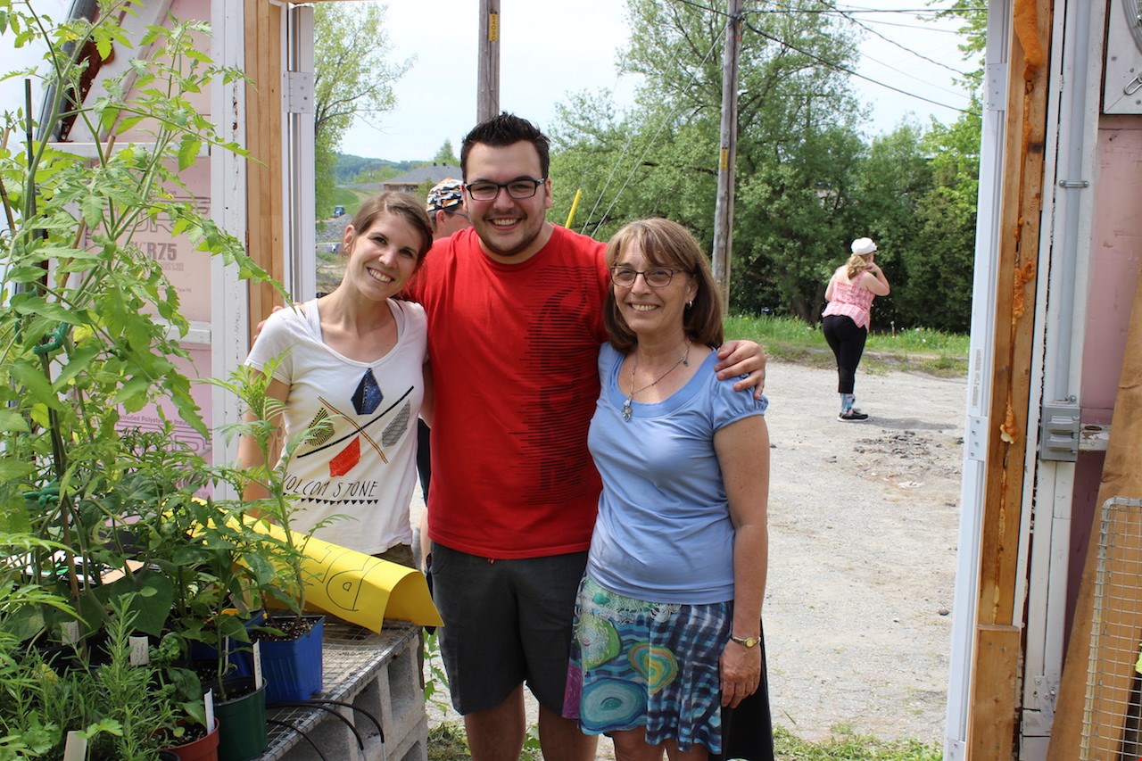 Les enseignantes et enseignant Stéphanie Laroche, Guillaume Dubuc et Danielle Viau.