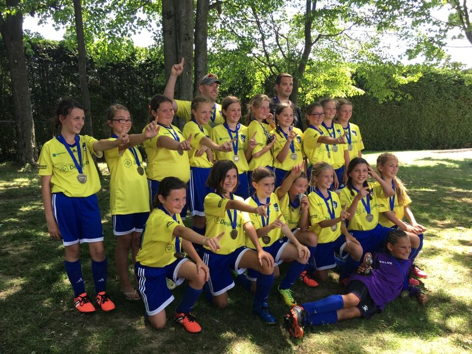 Championnes U10F au tournoi de Coaticook le 9 août.