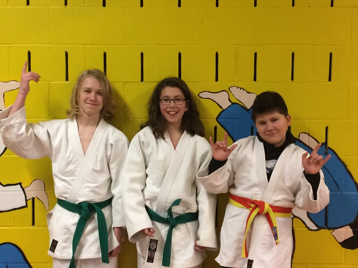Dans l’ordre habituel, les judokas Olivier Ostigny, Thomas Desmarais et Justin Lefebvre lors du tournoi espoir à Deux-Montagnes.