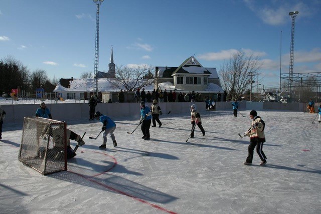 Inscription pour le tournoi de hockey bottine de Racine