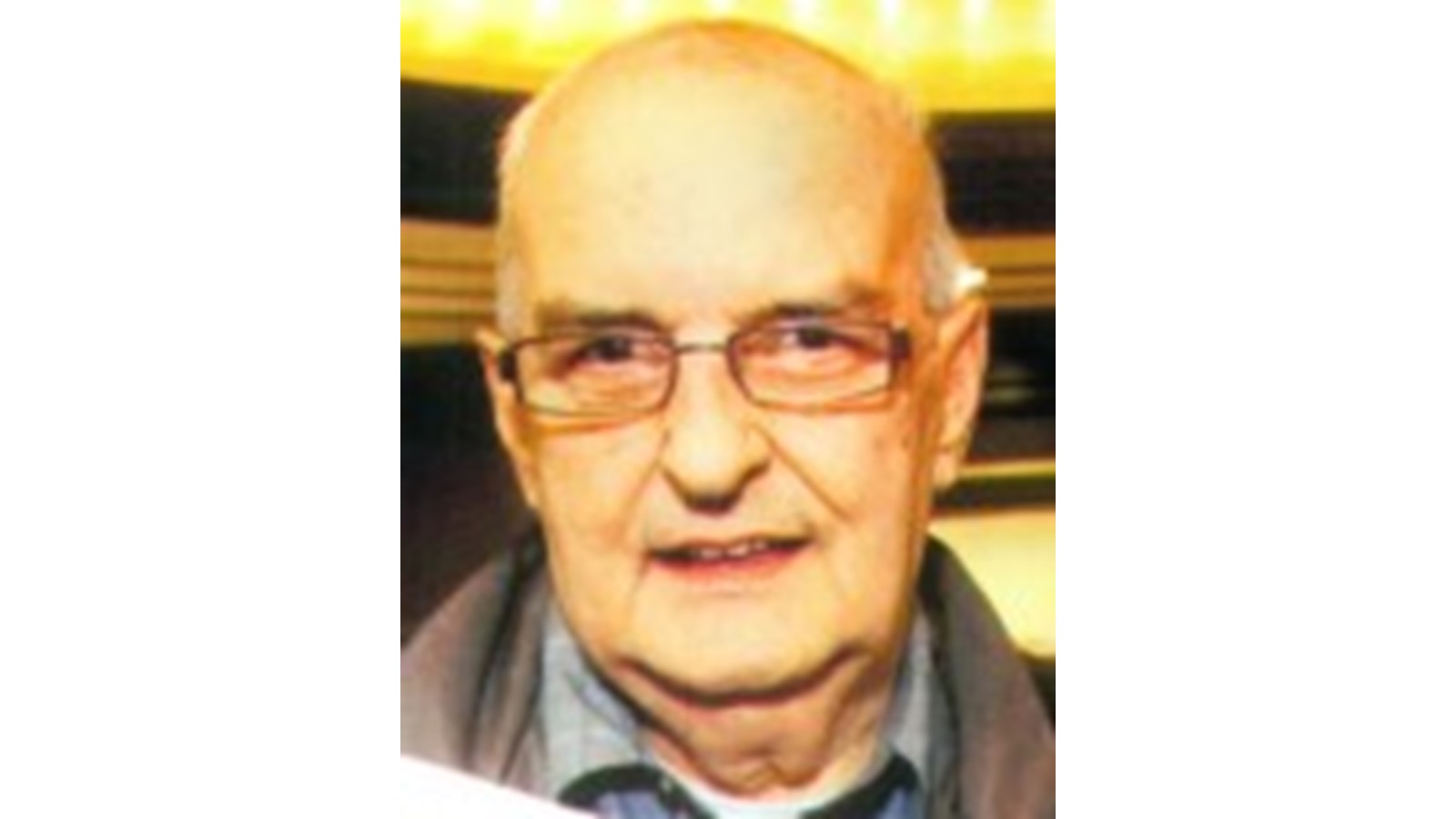 En mortaise, feu M. Roland Larochelle