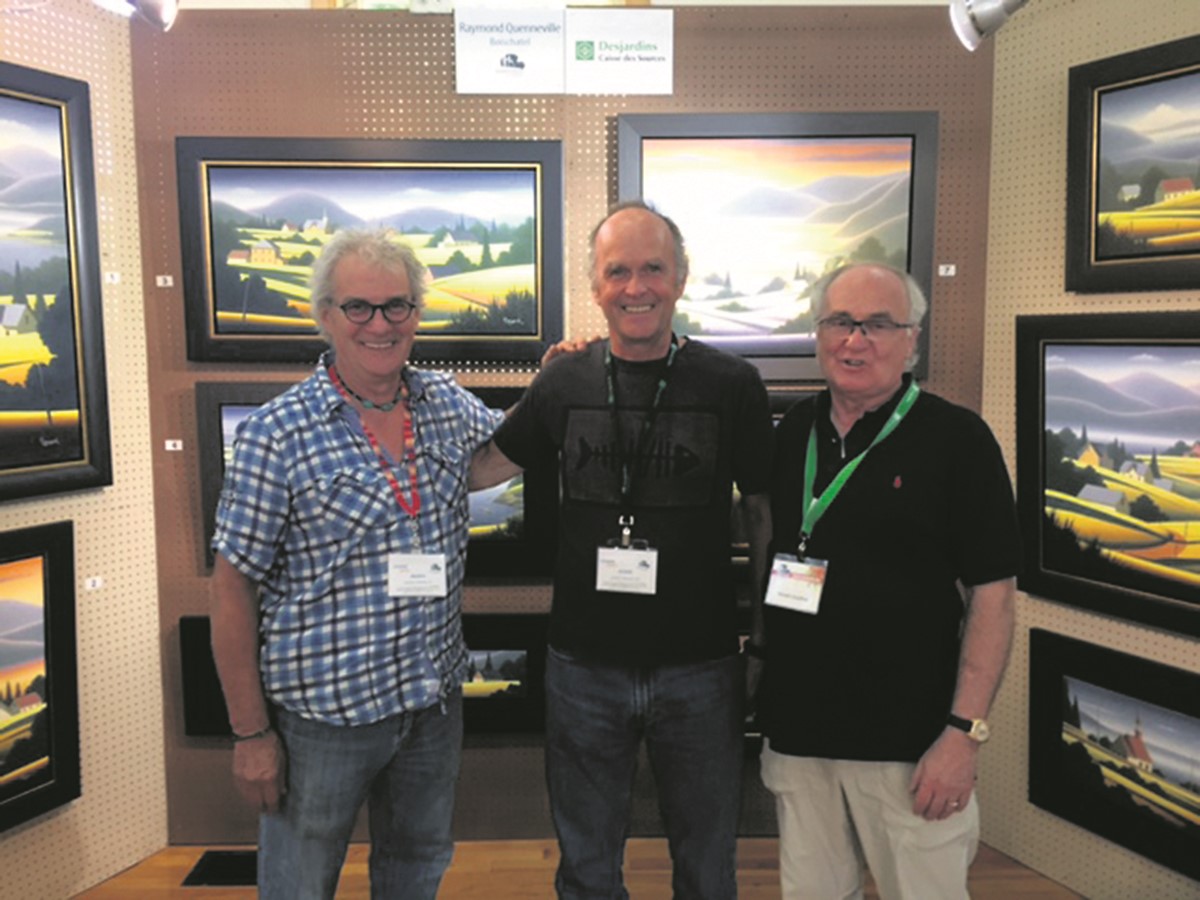 Le président d’honneur de la 18e exposition, Jean-Pierre Neveu,le  président d’honneur de la 19e édition (2017), Raymond Quenneville et le président fondateur Rénald Gauthier étaient réunis lors du plus récent Symposium des arts de Danville.