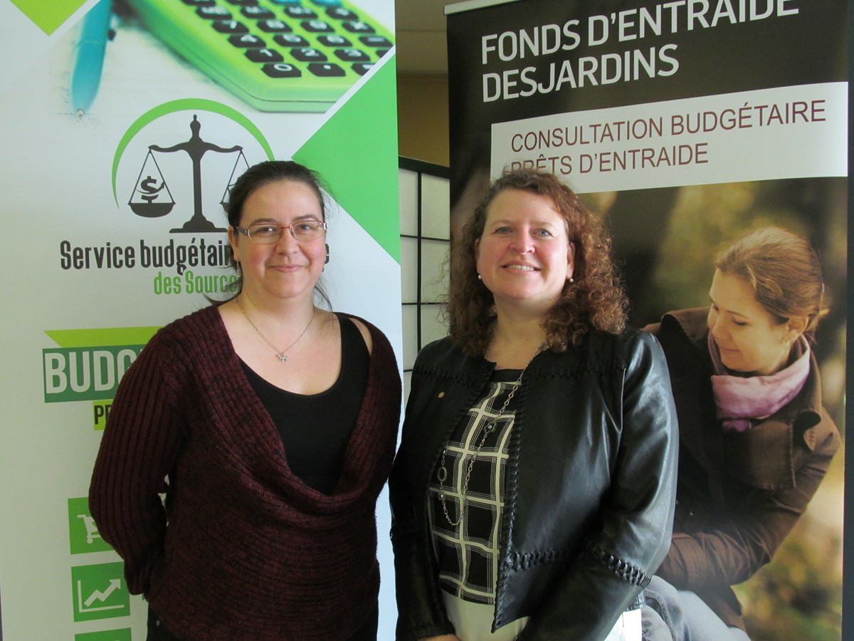 Véronique Poirier, coordonnatrice du Service budgétaire populaire des Sources et Geneviève Roy, directrice générale de la Caisse Desjardins des Sources ont récemment annoncé 