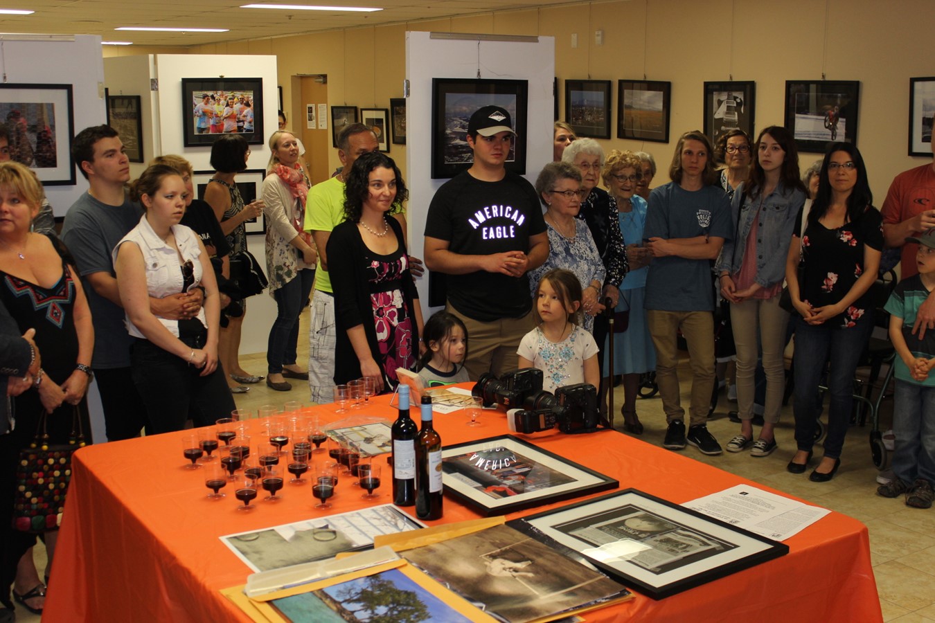 Plusieurs parents, amis et visiteurs étaient présents pour cette 32e édition expo-photo