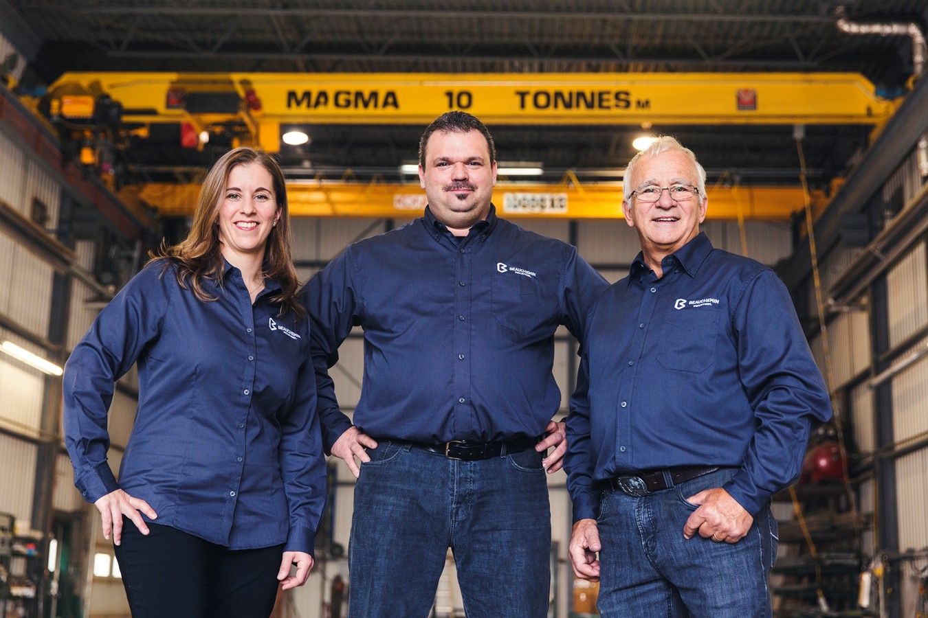 Les propriétaires de Beauchemin Industriel devant leur nouvelle acquisition.