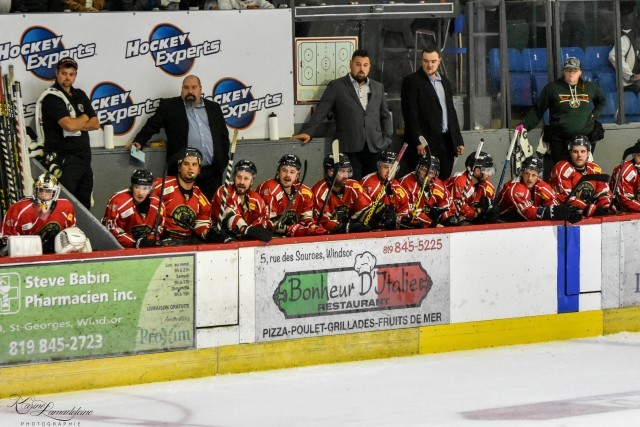 Le Desjardins-Wild de Windsor a été doublé 6-3 lors du match d’ouverture disputé devant plus de 700 personnes à Windsor.