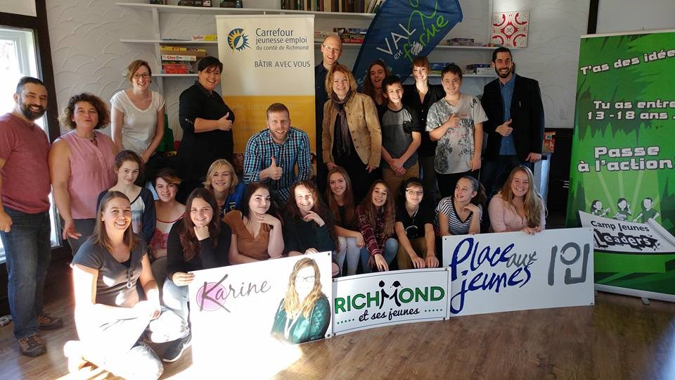 Les jeunes leaders et leurs mentors lors de la 6e édition de 2016.