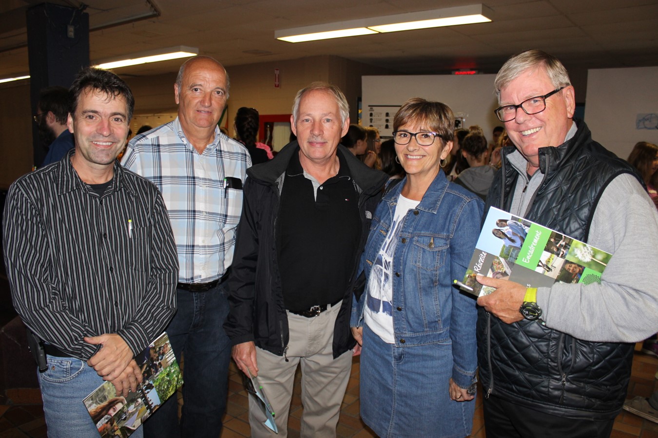 Des élus municipaux parmi plusieurs qui étaient sur place : le conseiller de Saint-Claude, Marco Scrosati ; le maire de Val-Joli, Roland Camiré ; le maire du Canton de Cleveland, Herman Herbers ; la mairesse de Windsor, Sylvie Bureau ; l’un des candidats à la mairie de Richmond, Bertrand Ménard.