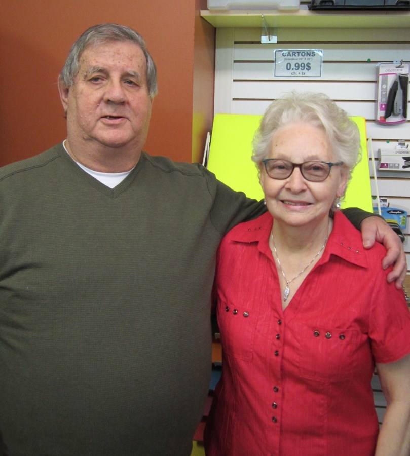 Deux grands bénévoles qui ont marqué l’histoire du tournoi Mousquiri, M. Robert Dalton et Mme Michèle Nadeau, assumeront la co-présidence de la 55e édition qui se déroulera du 5 au 18 février.