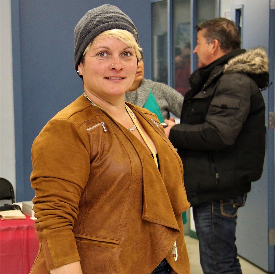 La présidente du 25e Carnaval de Wotton, Mme Karine Grenier.