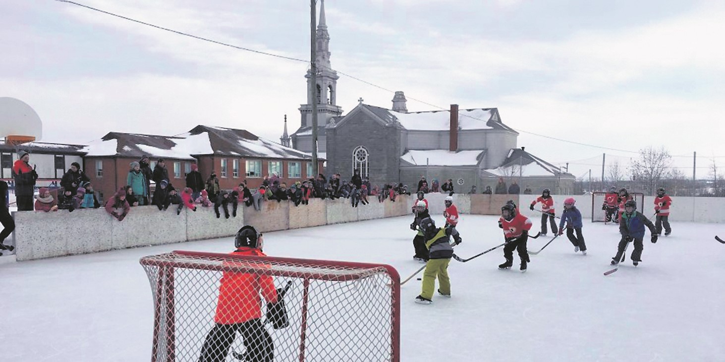 Un avant-midi de hockey au nom de la persévérance