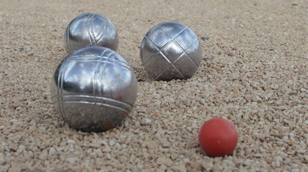 Les activités de la pétanque ont débuté à Saint-François