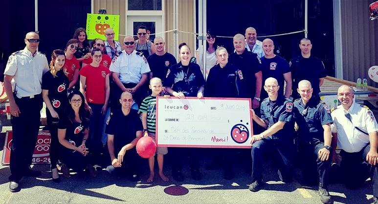 Défi têtes rasées des pompiers : un record pour la 10e année! 