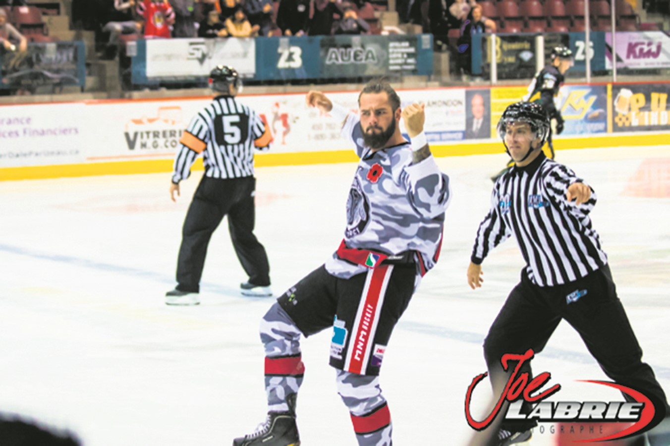 (Joe Labrie et archives LHJAAAQ).