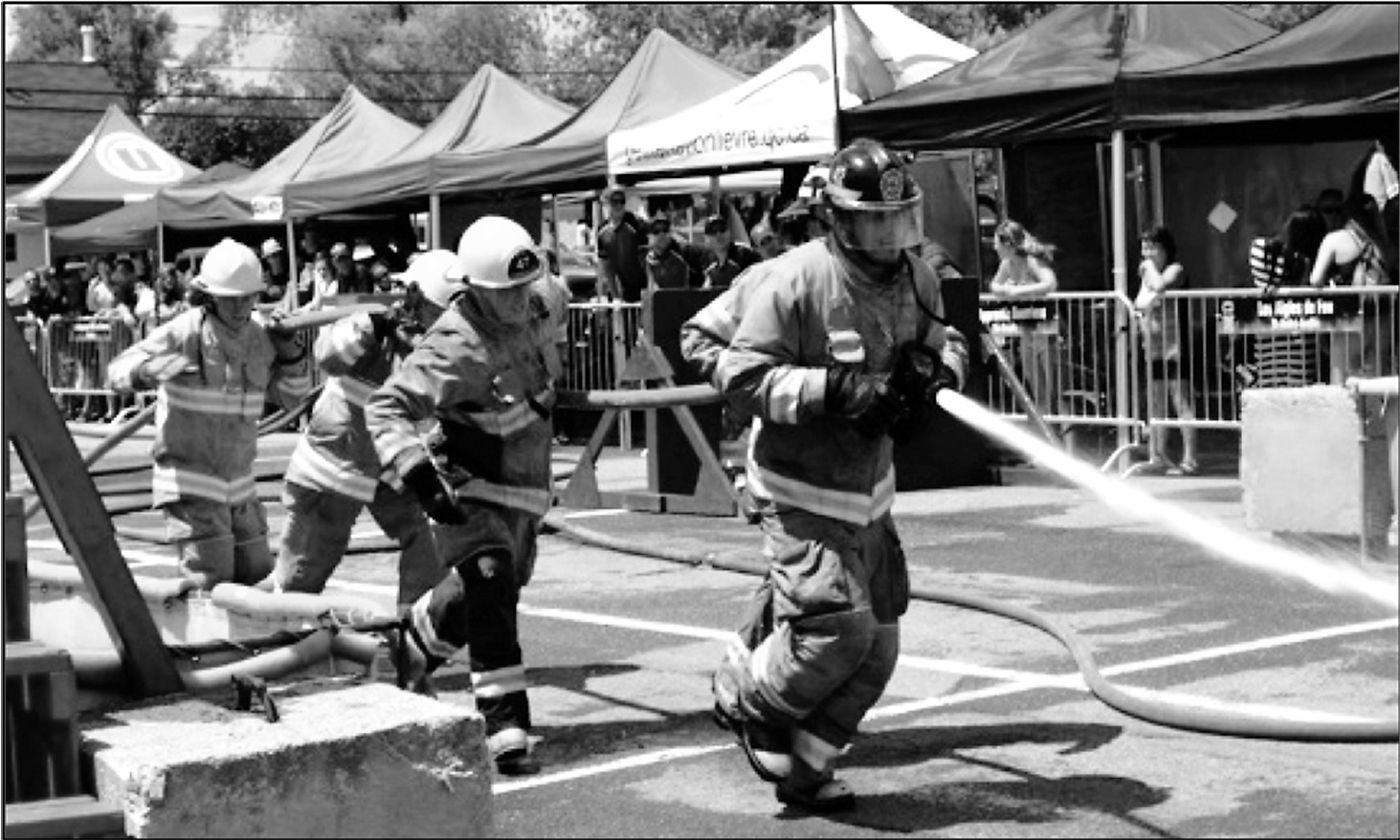 L’équipe des Autopompes de la MRC des Sources à la Compétition des pompiers du Québec