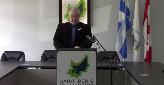 Nouvelle adresse du maire aux Saint-Denisiens