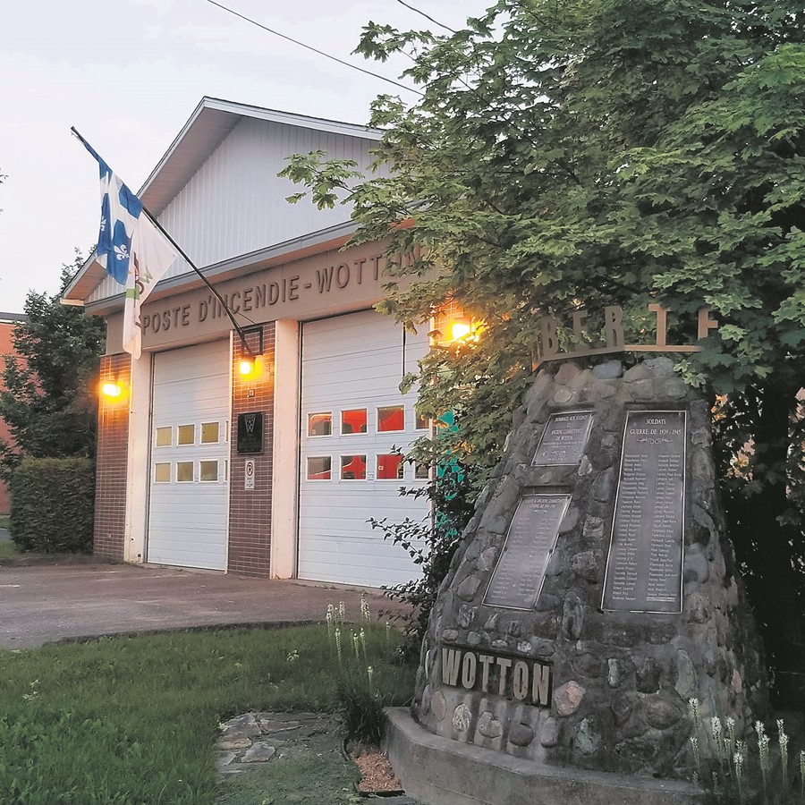 Un incendie détruit une résidence familiale à Wotton