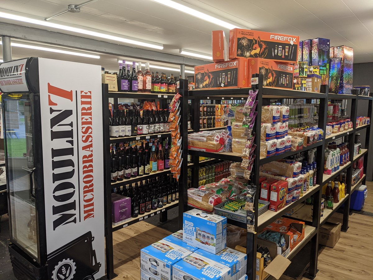 L’Général voit le jour dans les anciens locaux du P’tit Marché de Saint-Georges-de-Windsor