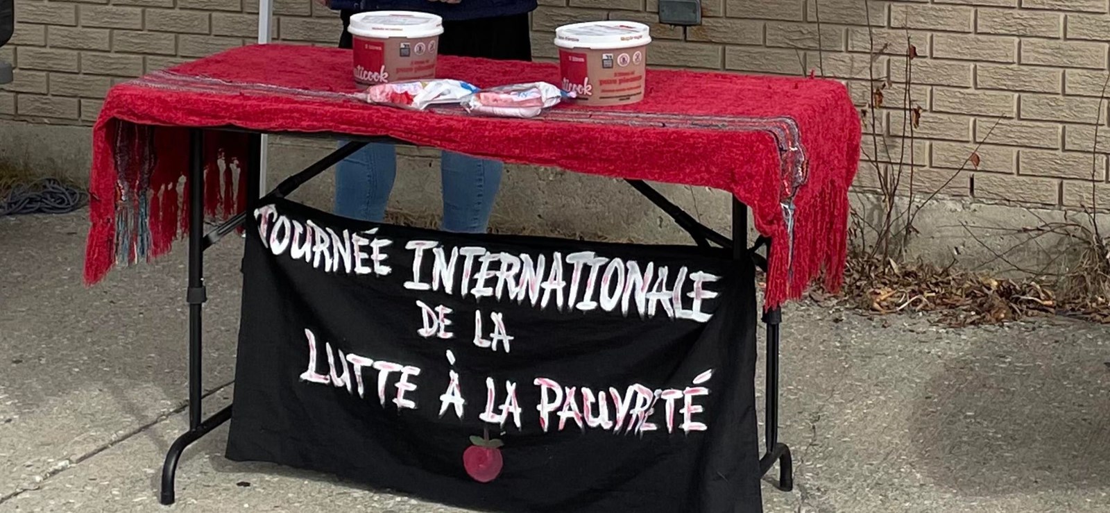 Des jeunes en mode solution face à la pauvreté