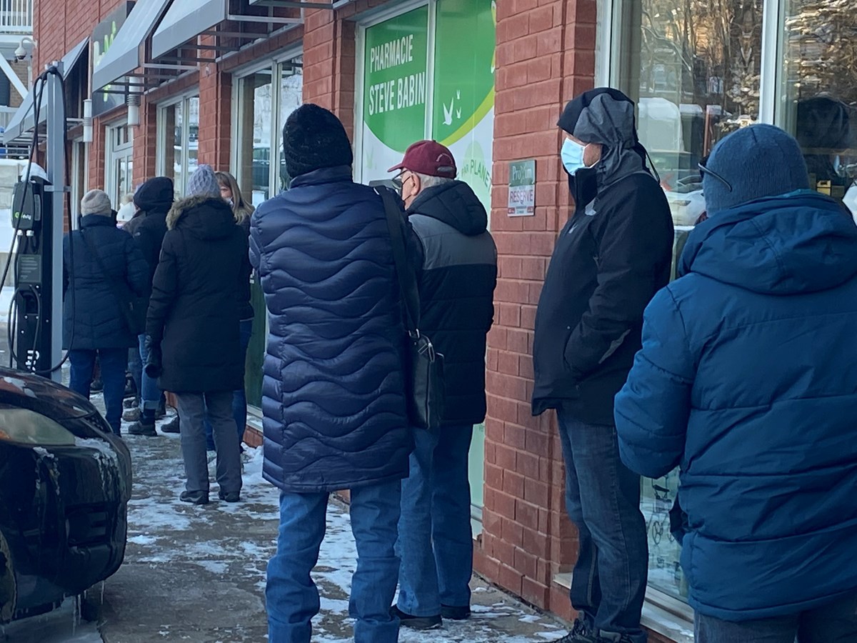 Les tests de dépistage rapides en pharmacie trouvent preneurs en une heure