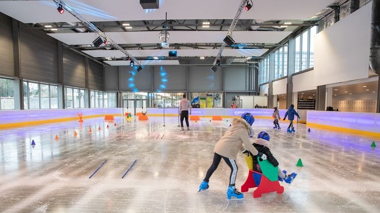 À quoi ressemblera la fin de saison des sports et activités intérieures cette année ?
